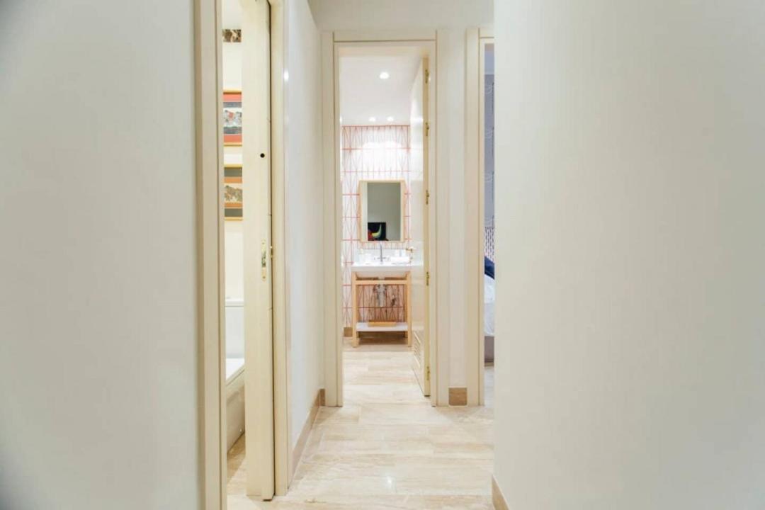 New With Height- 2Bd 1Bth- Pajaritos Apartment Севиля Екстериор снимка